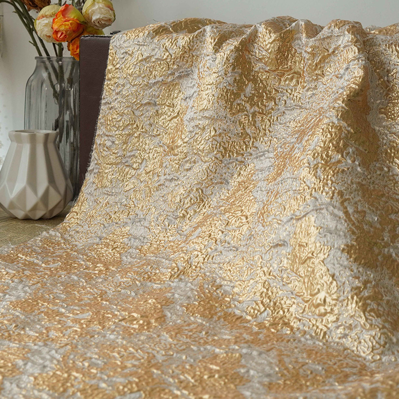 Luxury Red Plum Blossom Jacqua - đánh giá và giá Home Textiles Luxury